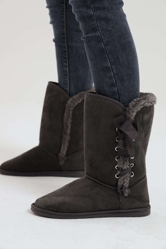Ladies Flat Mid Calf Fur Lined Winter Boots