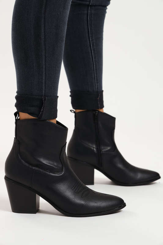 Ladies Pointed Tip Block Heel Ankle Boot