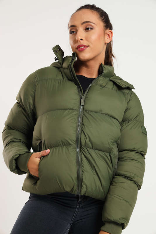Ladies Winter Hooded Puffer Jacket With Easy Carry Bag