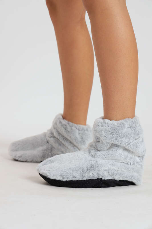 Huggle Snuggle Feet Warmer Microwave Heated Plush Fleece Winter Socks