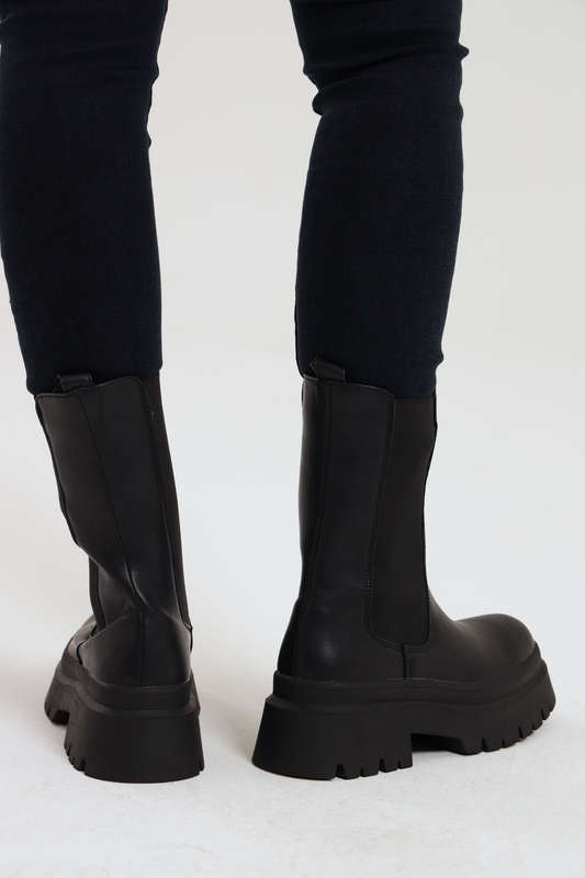 NewYorker Ladies Black Chelsea Boots Mid Length