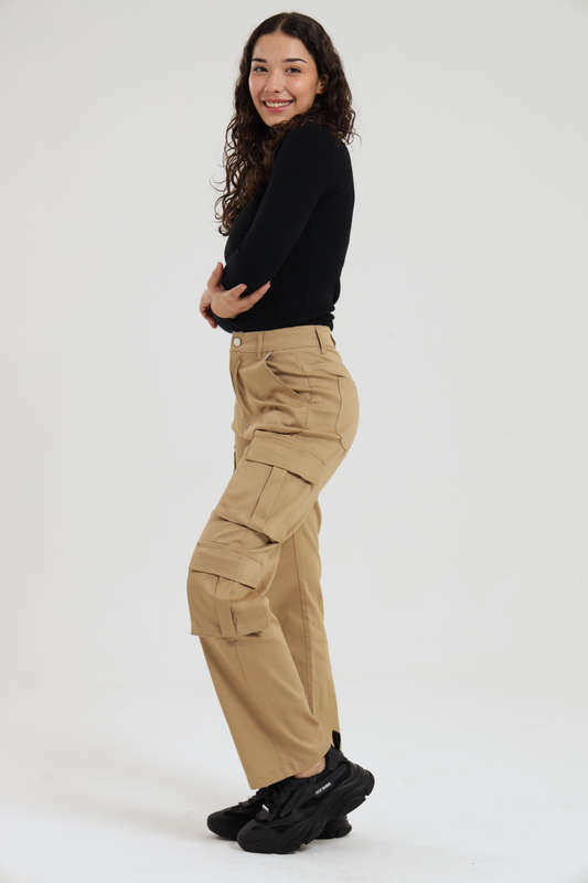 Ladies Misguided Stretchy Straight Leg Multi Pocket Cargo Pants