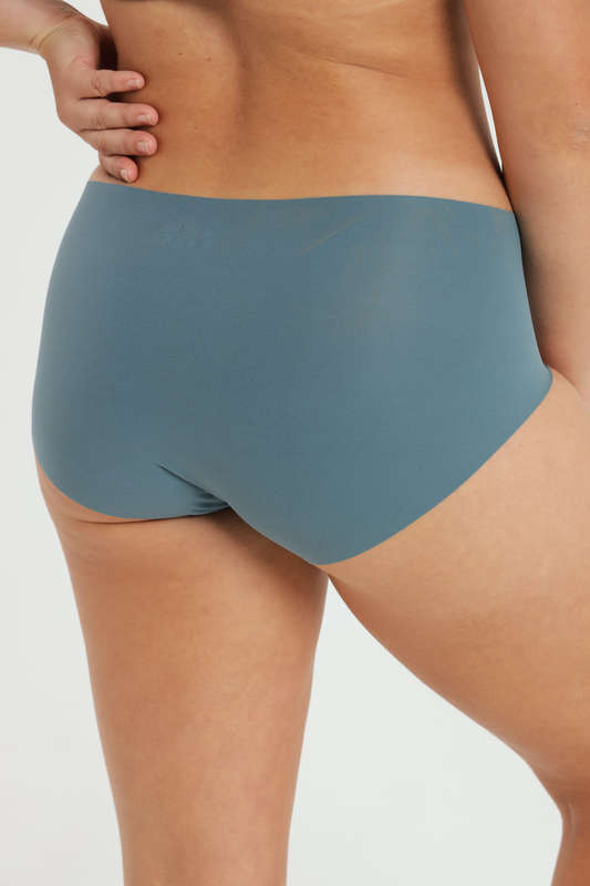 Senza® Ladies 3 Pack Seamless Full Cover No Show Panties