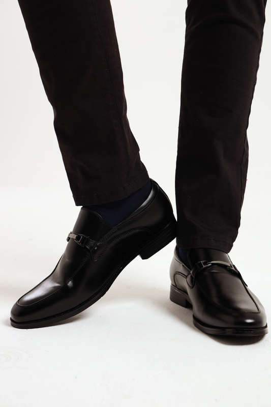 Van Heusen Men's Memory Foam Casual Formal Slip-On Black Shoes