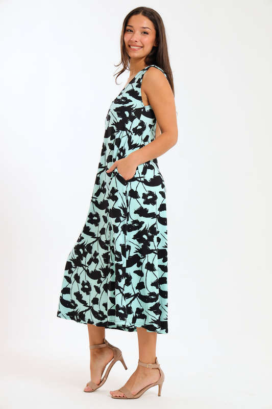 Ladies Sleeveless Midaxi Dress With Pockets