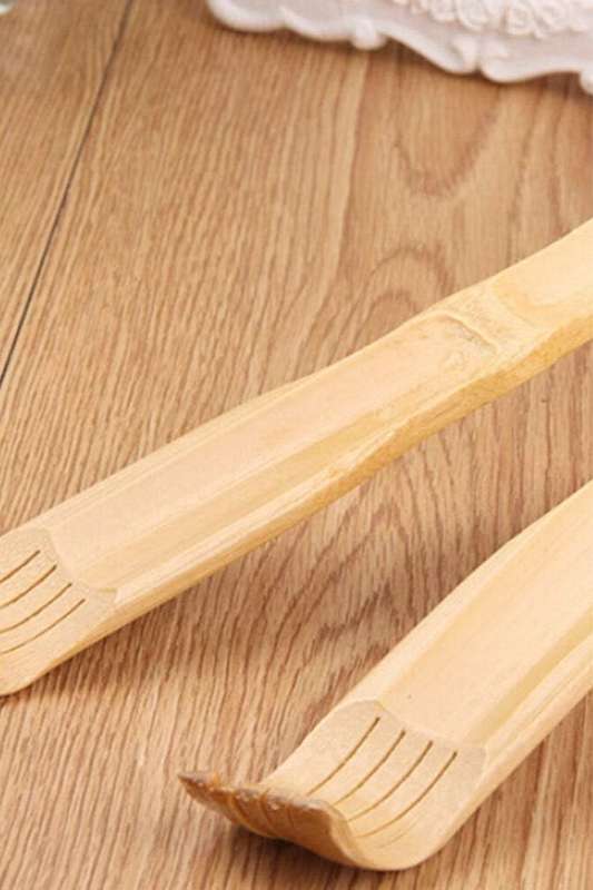 Senza® Bamboo Back Scratcher With Massage Wheels For Stress Relief