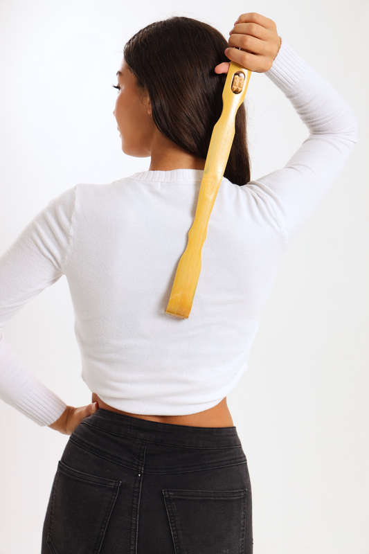 Senza® Bamboo Back Scratcher With Massage Wheels For Stress Relief