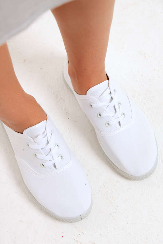 Senza® Women's Low Top Canvas Sneakers