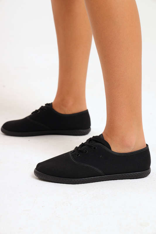 Senza® Women's Low Top Canvas Sneakers
