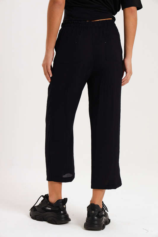 Casual Ladies Black Harem Wide Leg Pants With Pockets