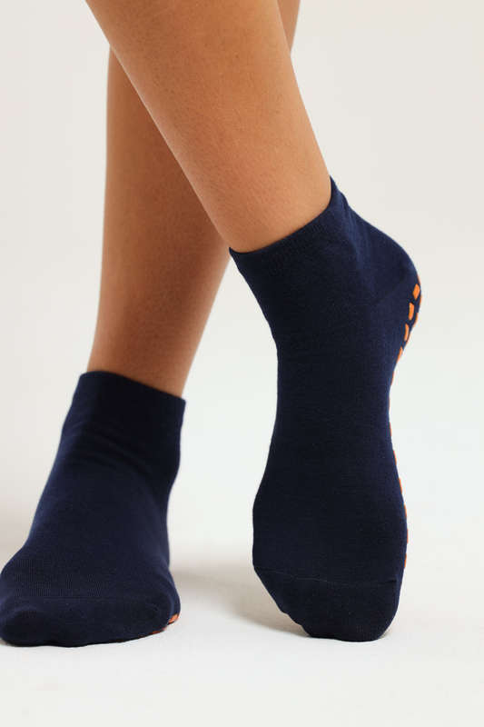 Senza® Adult Winter Grip Socks UK 4 to UK 11