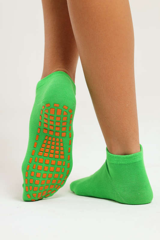 Senza® Adult Winter Grip Socks UK 4 to UK 11