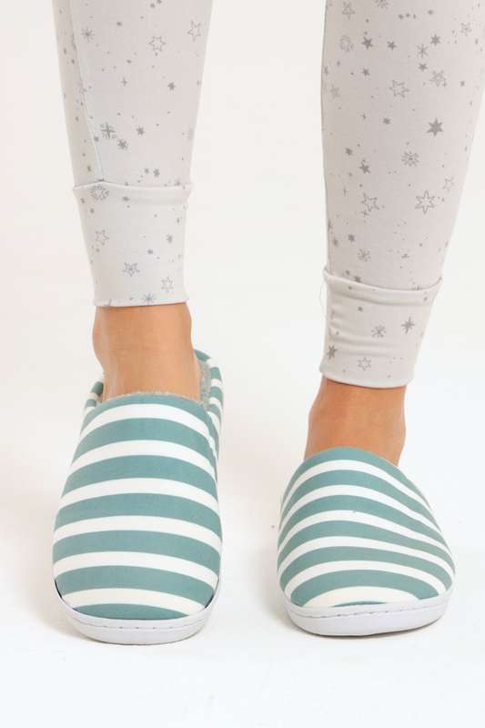 Ladies Cozy Plush Winter Bedroom Slippers