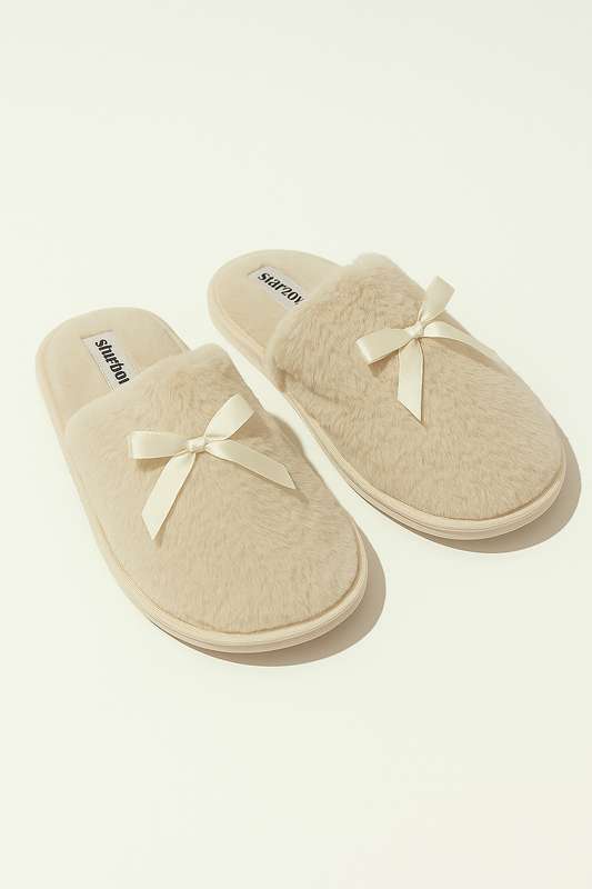 Ladies Plush Winter Bedroom Slippers