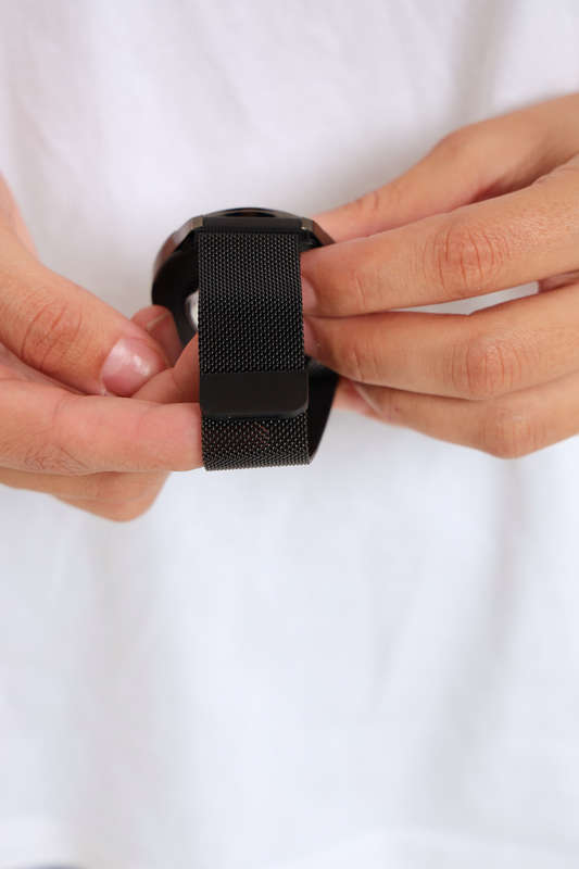 Hoco WH02 Magnetic Steel Strip Watchband Silver