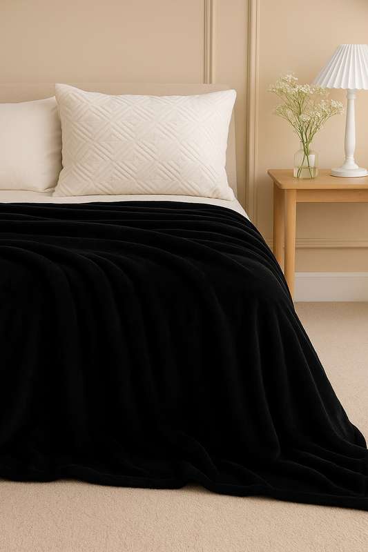 Pierre Cardin Classic Woven XL Luxury Throw 180cm X 200cm