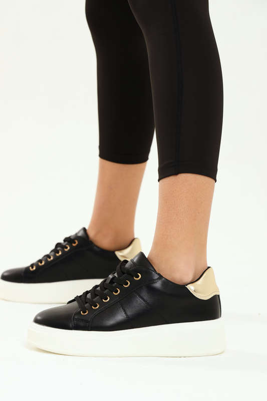 Ladies Platform Lace Up Sneaker