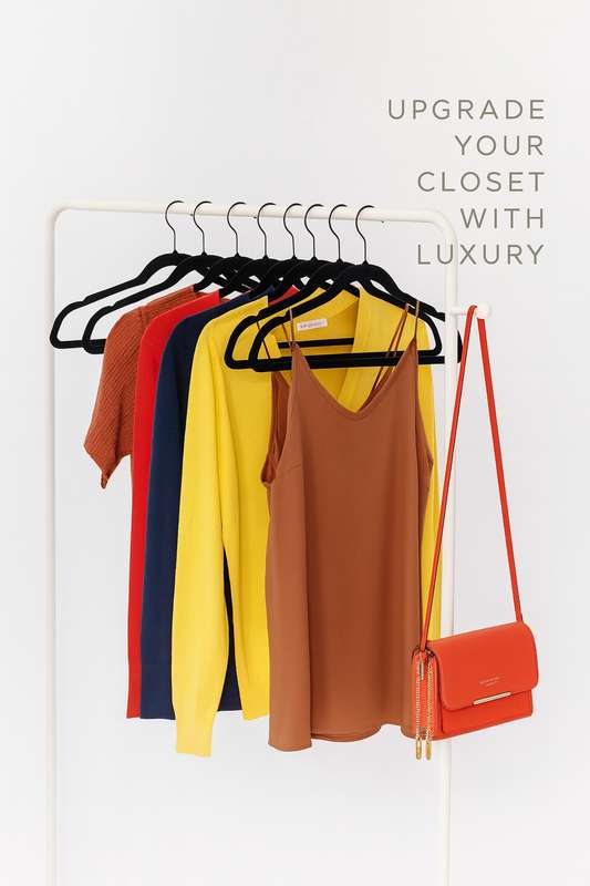 Senza® 20 Non-Slip Velvet Luxury Hangers