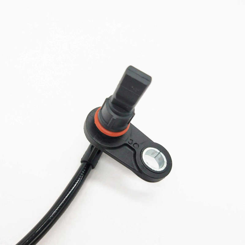 Rear Left ABS Sensor Wheel Speed Sensor For Toyota Hilux 2015 UP