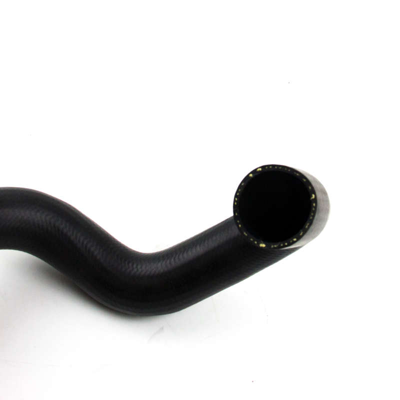 Water Tank Connection Water Hose For Mercedes Benz E220/240/300 Rubber Water Hose Pipe
