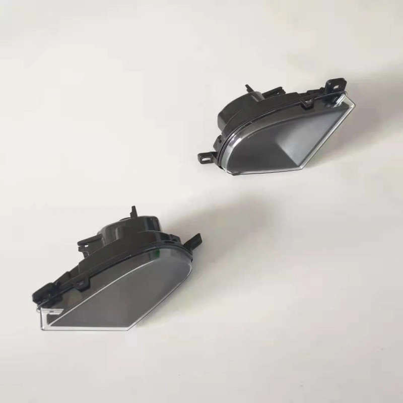 The left and right front fog lamps for BMW 5 Series E60 528i 63177711 63177712 bar lamps