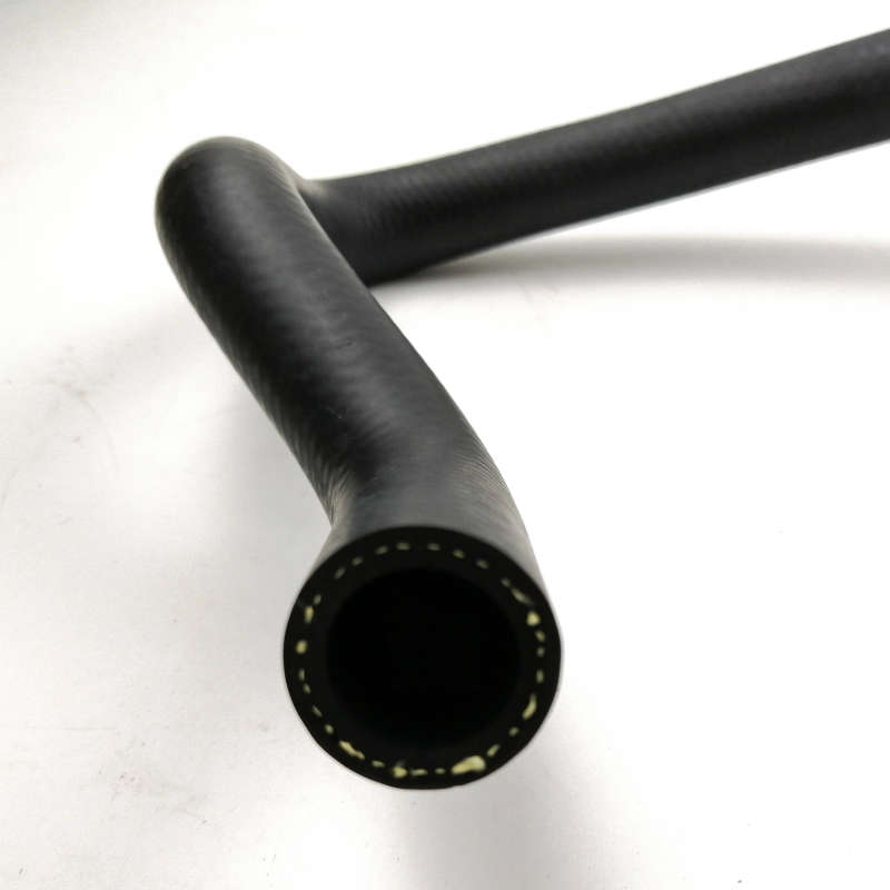 Engine Inlet Tube Connection Water Pipe For BMW 5 39; E39 Water Valve Connection Water Hose
