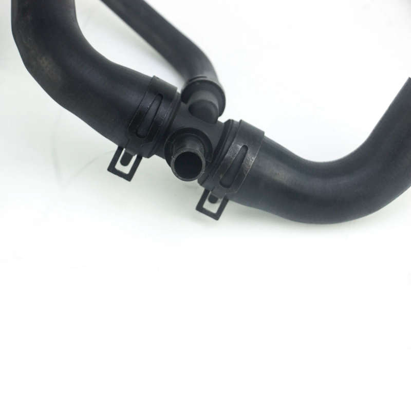 Outlet Pipe 135226 For Dongfeng Peugeot 508 Citroen C5 2.3 Radiator Outlet Pipe