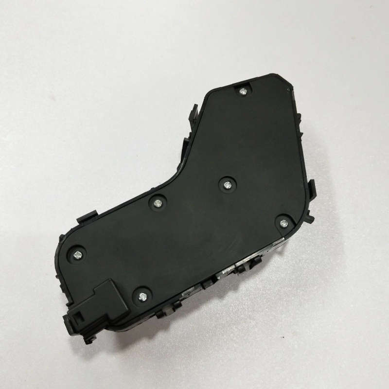 The left seat controller seat switch is suitable for Mercedes Benz w213 2139050004