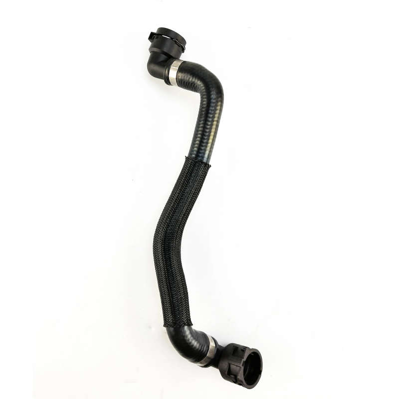 A2135017400 Radiator Water Pipe 2135017400 For Mercedes Benz AMG/E/GLC Filler Water Hose