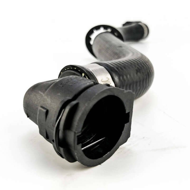 Coolant Rubber Water Hose Pipe 2055011900 For Mercedes Benz C-class Radiator Water Hose