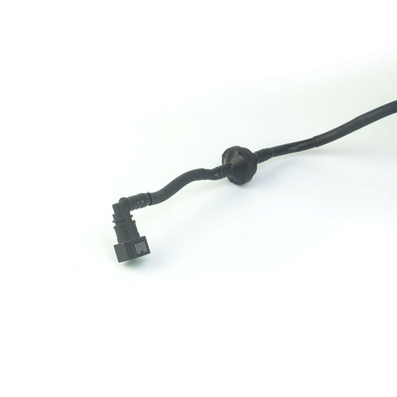 Vacuum Tube 457861 For Dongfeng Peugeot 307 Citroen C4 Triumph T5 Sega T6 2.0