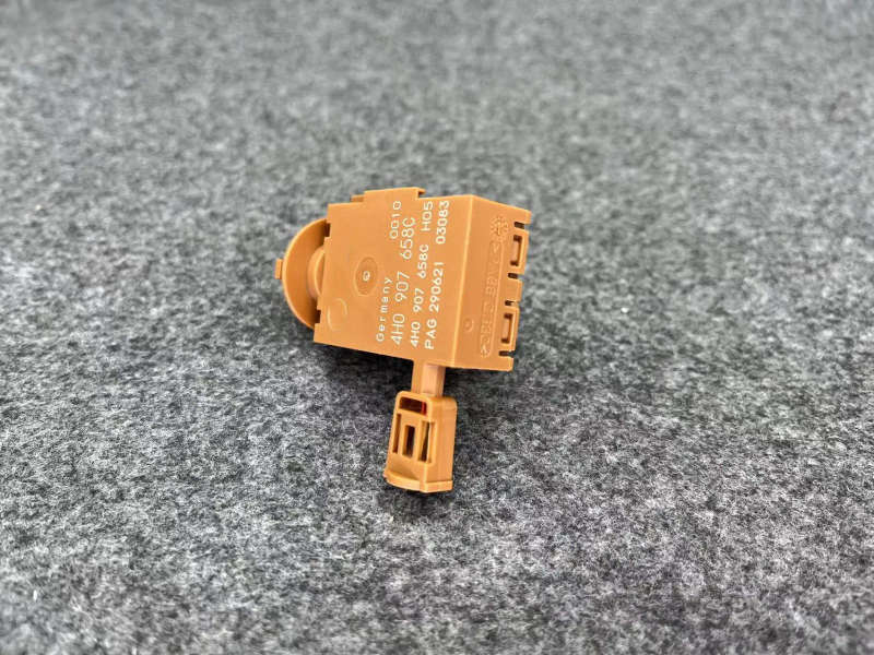Air Quality Sensor Air Humidity Sensor for Audi A7 A8 Q3 Q5 VW Passat Arteon Touareg