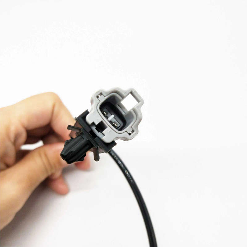 2pcs Rear Left and Rear Left ABS Sensor Wheel Speed Sensor For Toyota Hilux 2015 UP