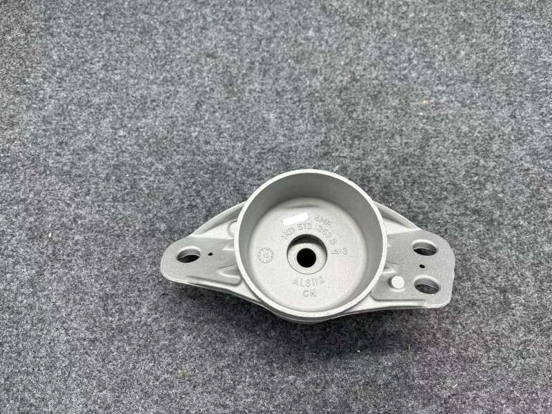 Shock Absorber Bracket Rear Shock Top Strut For VW Golf 6 MK6 Touran Passat B6 CC Tiguan