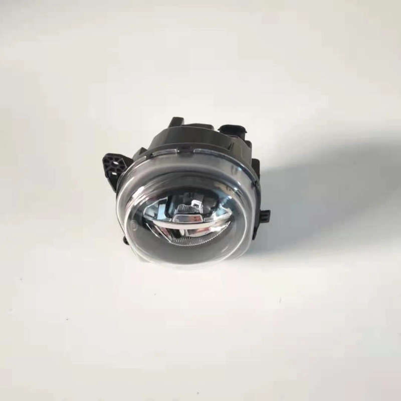 The front fog lamp suitable for the left and right fog lamps of BMW 5 Series F10