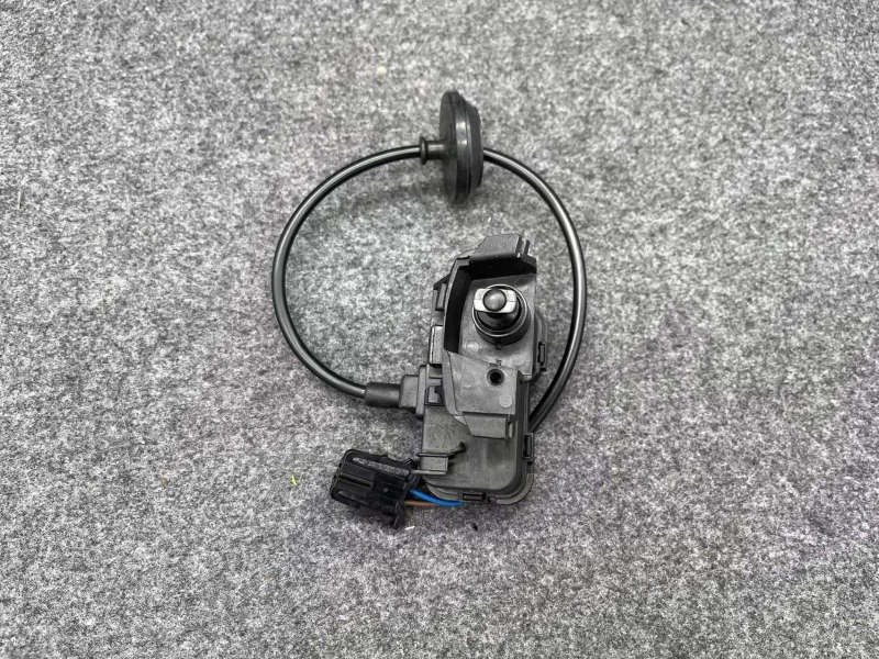 Fuel Filler Door Lock Actuator for VW Polo 2011-2018 6R0 810 773 F /6RD 810 773 /6RD 810 773 B