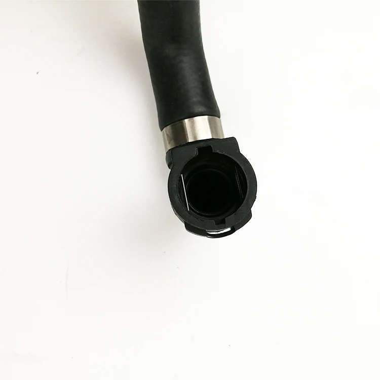 New 17127576383 Engine Radiator Connection Water Pipe For BMW X5 E70 X6 E71