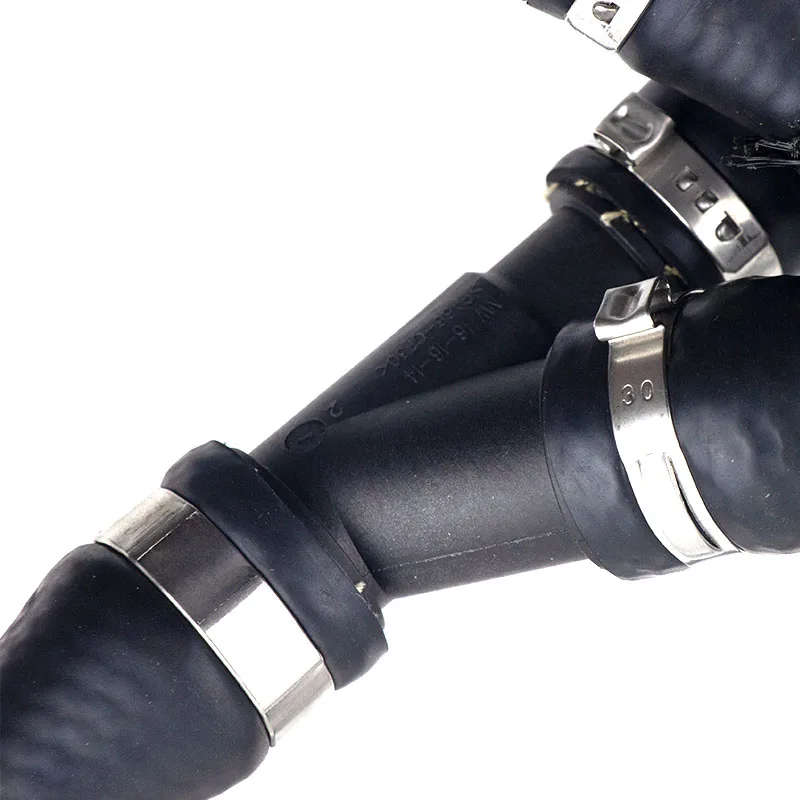 OEM 17127576371 car accessories Top Radiator Coolant Hose for BMW E70 E71 X5 X6 35iX 40iX