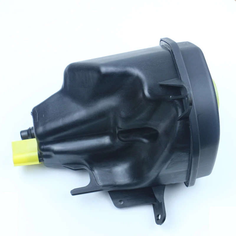 Storage Tank Water Tank With Cap for BMW X5 E70 3.0d X6 E71 X6 E72 N57