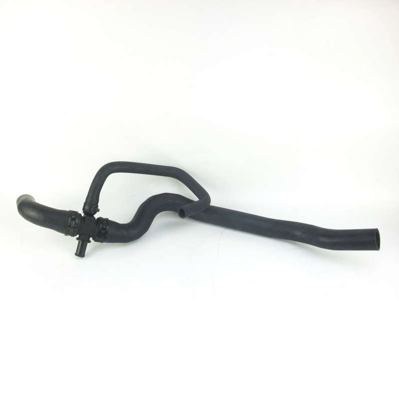 Outlet Pipe 135226 For Dongfeng Peugeot 508 Citroen C5 2.3 Radiator Outlet Pipe