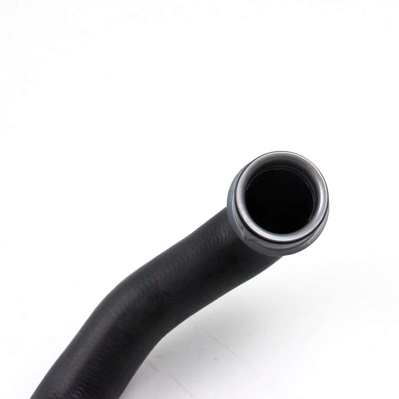 Water Tank Connection Upper Water Hose Pipe 2045019082 For Mercedes Benz C/E/CLS/GLK
