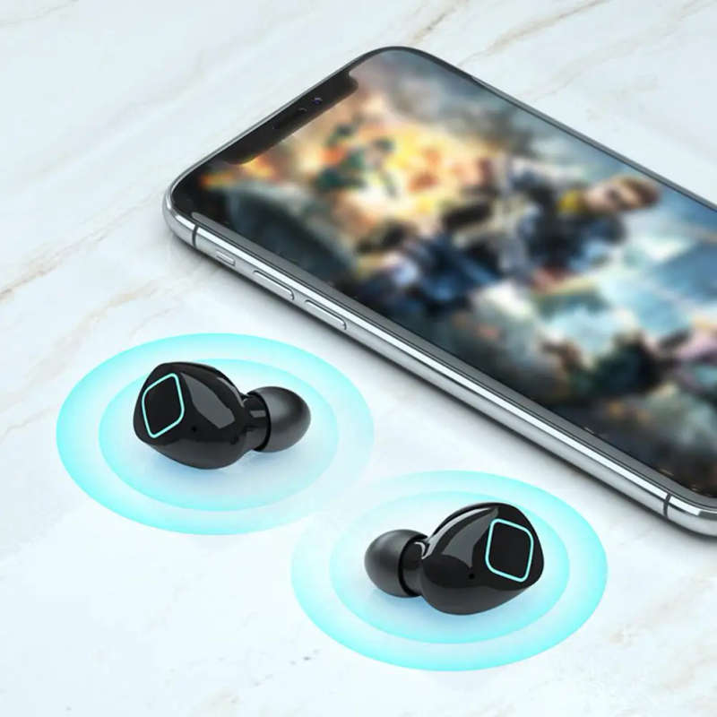 Bluetooth earphone with flashligh