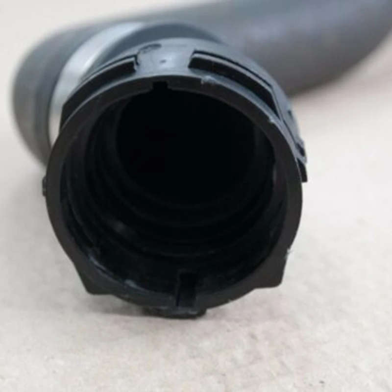 17127552407 Car Engine Radiator Coolant Water Pipe For BMW 3 Series E90 E82 E88 E91