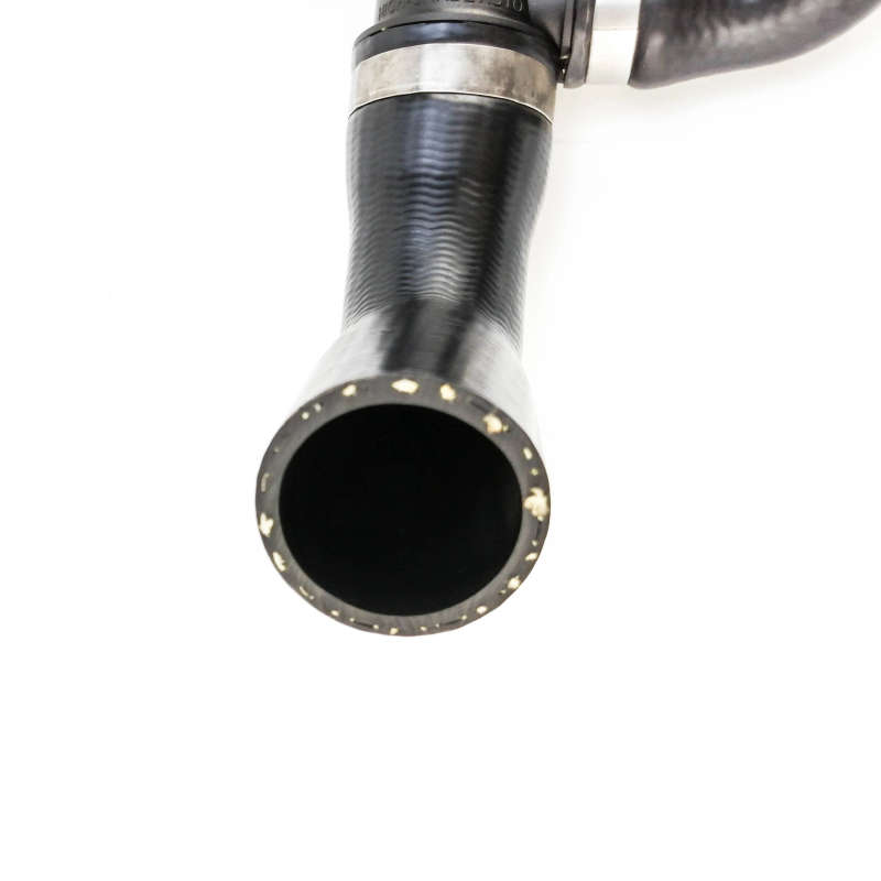 Water Tank Connection Lower Hose For Mercedes Benz GL450/500 4MATIC GL550 4MATIC Rubber Pipe