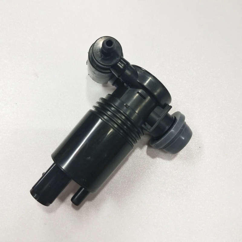 It is suitable suitable for Land Rover's new headlight cleaning pump lr013950