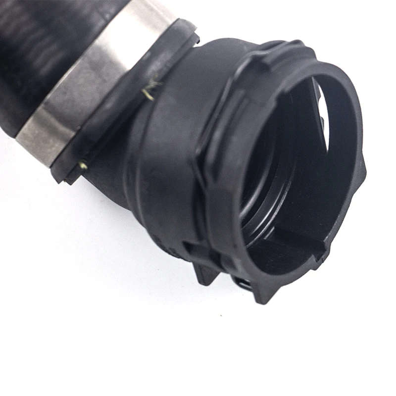 17127789722 Cooling Pipe Coolant Hoses For BWM 5 39; E60 E61 520d LCI M47N2