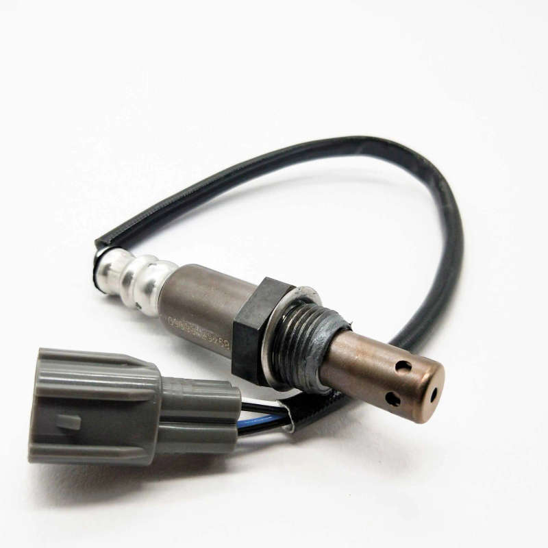 Oxygen Sensors For 1998-2004 MITSUBISHI SPACE STAR 1.3 1.6 16V Lambda Probe DOX-0313