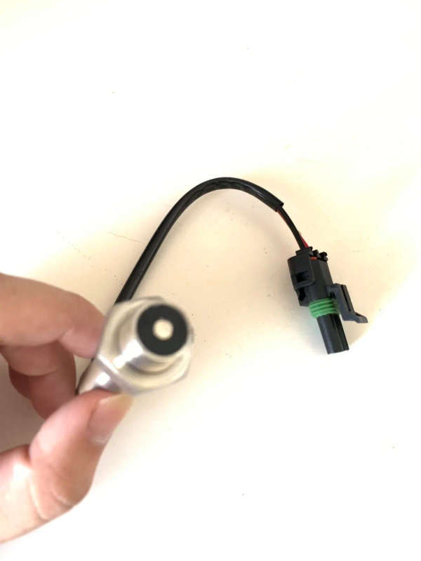New 3034572 magnetic pickup MPU generator speed sensor speed sensor Generator-12006029