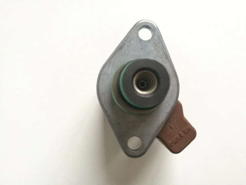 imported metering valve common rail fuel pump regulating valve of Delphi Shuanglong Nissan