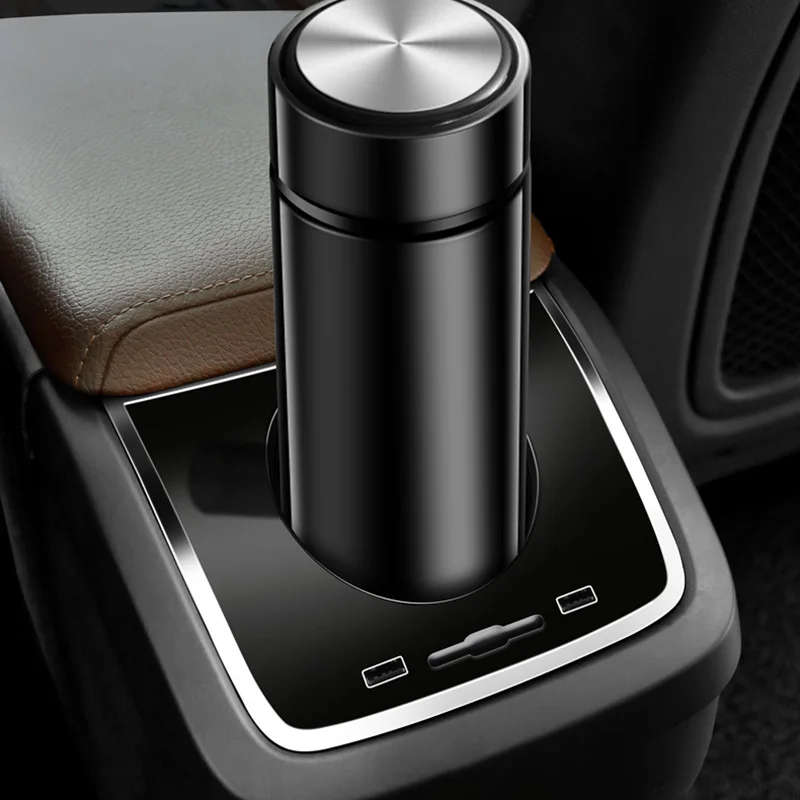 Car Rear Air Outlet Air Conditioning Row Fish Tank Atmosphere Light for Volvo XC60 2018-2020